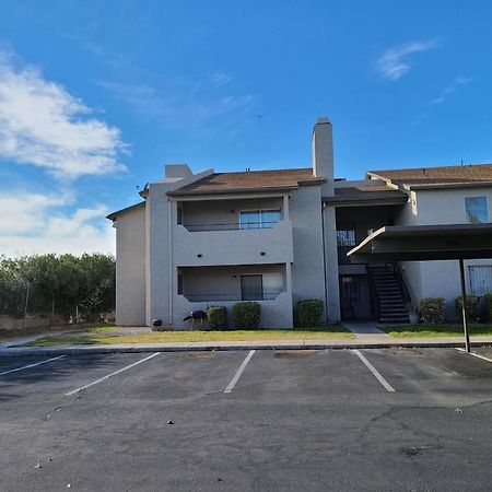 2Bed 1 Bath Condo Near Nellis Afb & The Strip Las Vegas Exterior foto